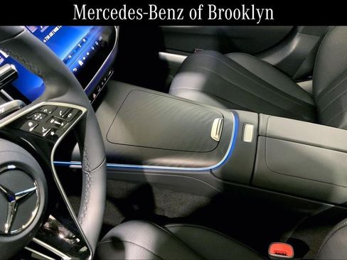 Used 2026 Mercedes-Benz E 350 4MATIC Sedan image 16
