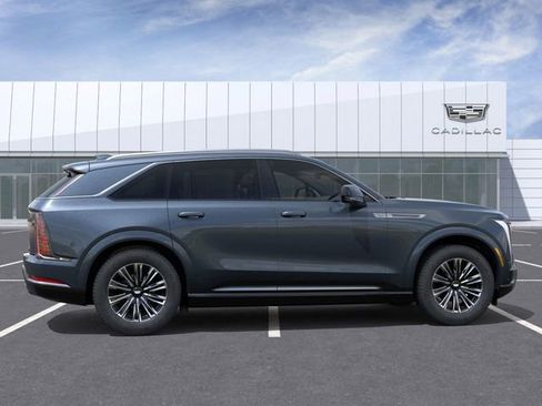 New 2026 Cadillac Escalade IQ Luxury 1 w/ LPO, Floor Liner Package image 5