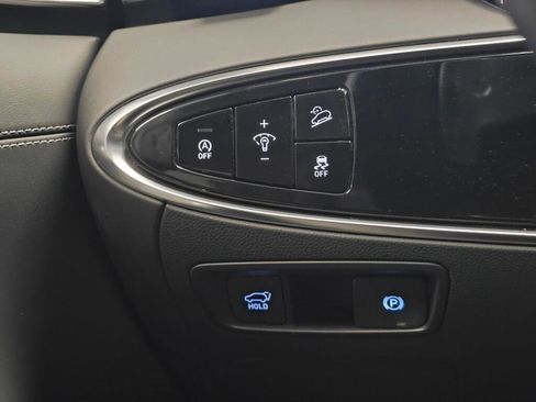 Used 2025 Genesis GV70 2.5T image 25