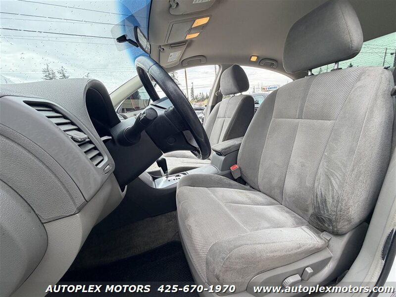 Used 2007 Nissan Altima 2.5 S w/ Convenience Pkg FWD image 12