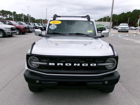 Used 2022 Ford Bronco Outer Banks AWD/4WD image 6