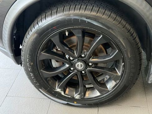 Used 2016 Nissan Juke SV FWD image 4