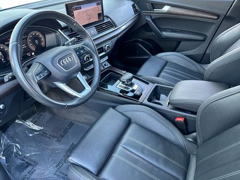 Used 2024 Audi Q5 2.0T Prestige w/ Prestige Package AWD/4WD image 11