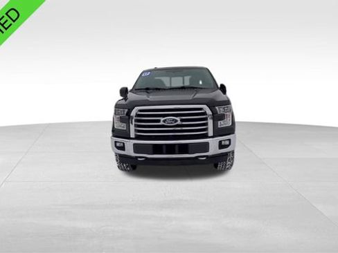 Used 2017 Ford F150 XLT w/ Equipment Group 302A Luxury image 4