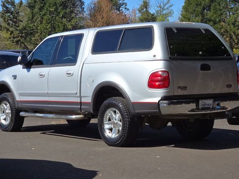 Used 2003 Ford F150 XLT image 6