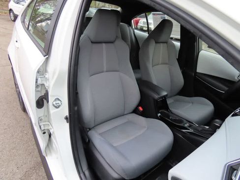 Used 2021 Toyota Corolla SE w/ Carpet Mat Package (TMS) image 16