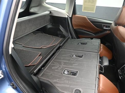 Used 2023 Subaru Forester Touring w/ Popular Package #3 image 29