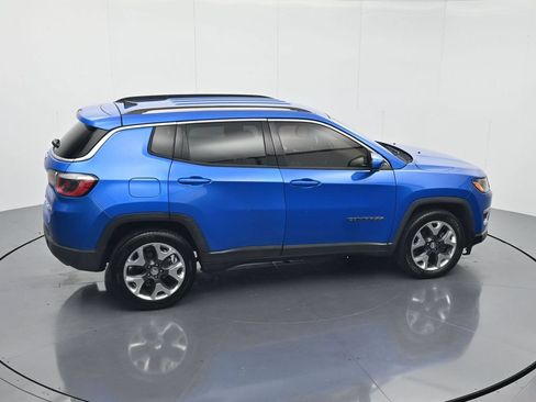 Used 2020 Jeep Compass Limited AWD/4WD image 31