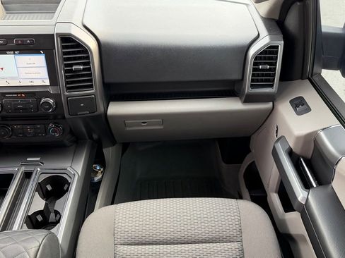 Used 2018 Ford F150 XLT w/ Equipment Group 302A Luxury image 10