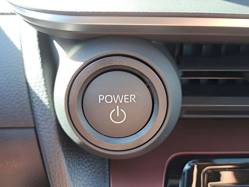 New 2026 Toyota Prius Plug-In Hybrid FWD image 27