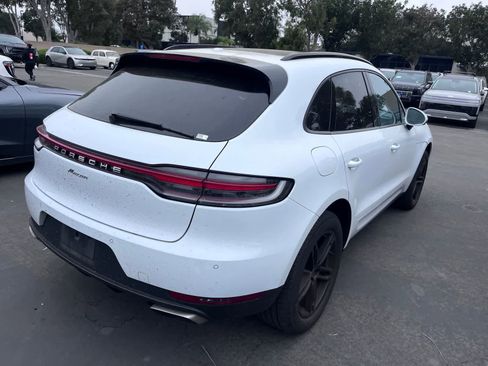 Used 2021 Porsche Macan image 2