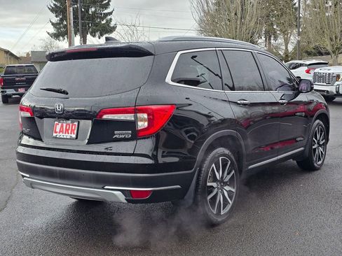 Used 2019 Honda Pilot Touring image 3