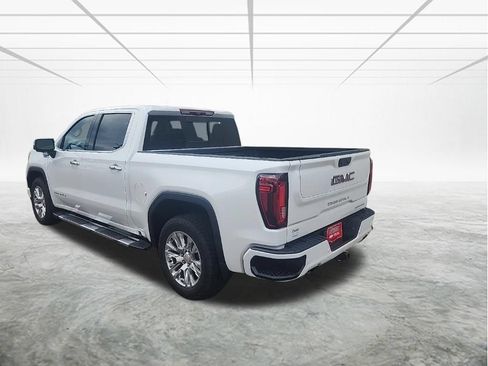 Used 2023 GMC Sierra 1500 Denali AWD/4WD image 3