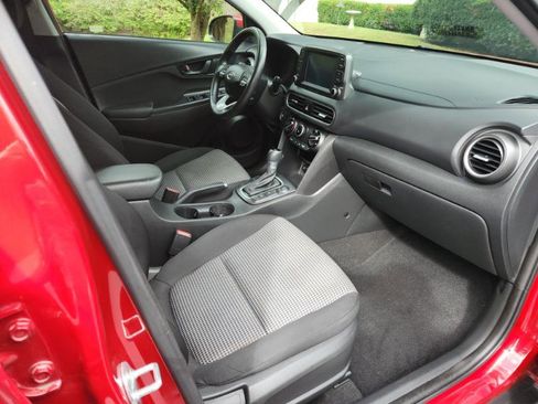 Used 2021 Hyundai Kona SEL w/ Cargo Package image 7