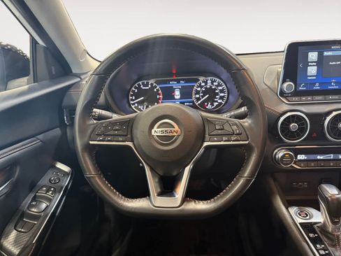 Used 2023 Nissan Sentra SR w/ Midnight Edition Package image 13