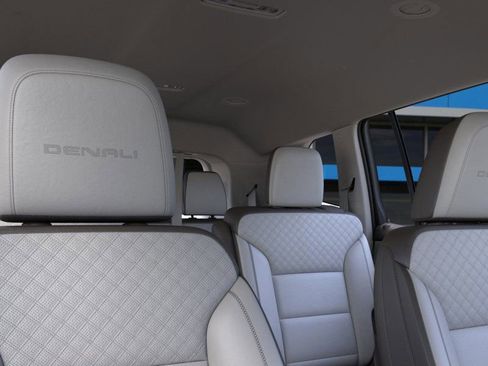 New 2026 GMC Acadia Denali image 24