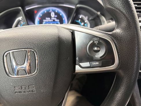 Used 2018 Honda Civic EX image 27