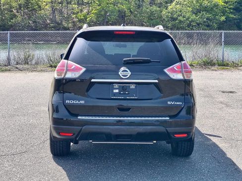 Used 2015 Nissan Rogue SV AWD/4WD image 6