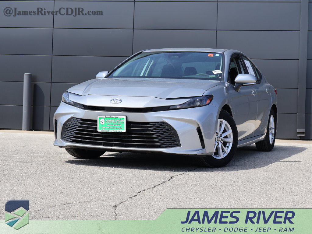Used 2025 Toyota Camry LE FWD 360° Tour