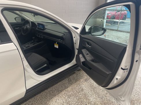 New 2026 Honda Accord SE image 9