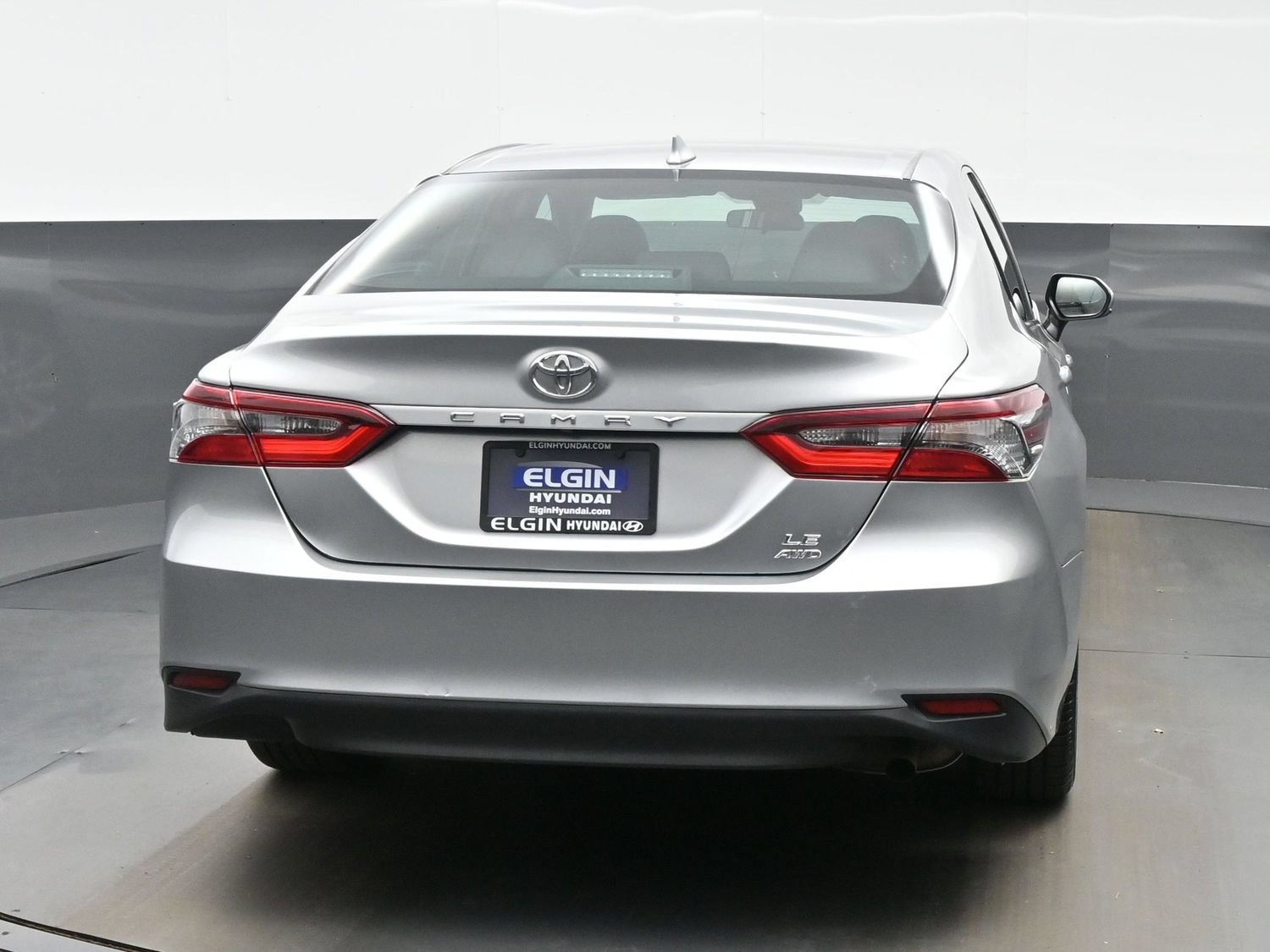 Used 2022 Toyota Camry LE AWD/4WD image 5