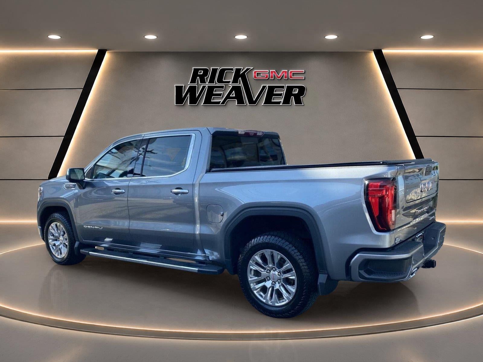Used 2021 GMC Sierra 1500 Denali w/ Technology Package AWD/4WD image 3