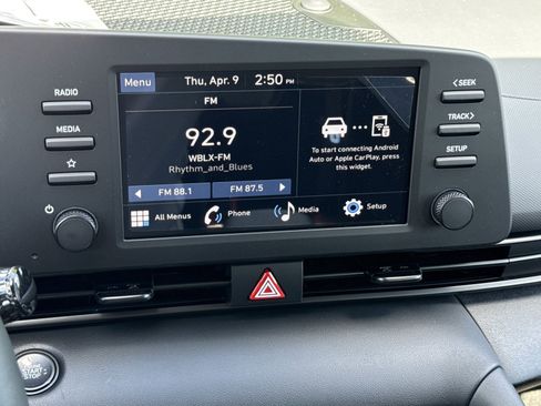 New 2026 Hyundai Elantra Sport FWD image 21