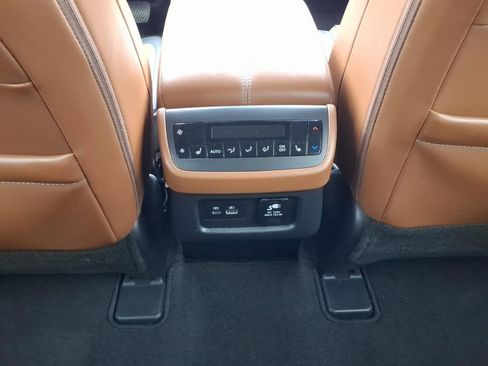 Used 2024 Nissan Pathfinder Platinum w/ Cargo Package FWD image 13