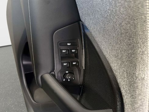 New 2026 Volkswagen Tiguan S image 19