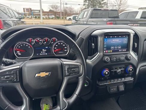 Used 2022 Chevrolet Silverado 1500 LT w/ Bed Protection Package image 14