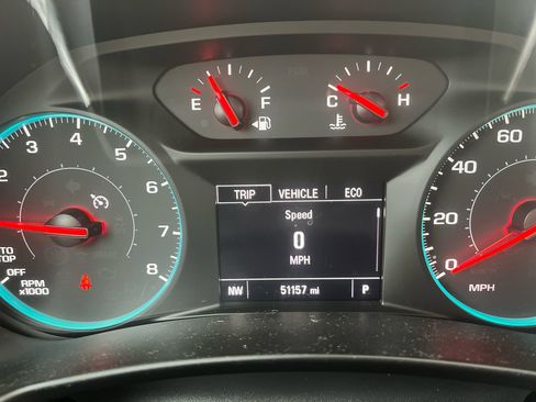 Used 2018 Chevrolet Equinox LS image 10