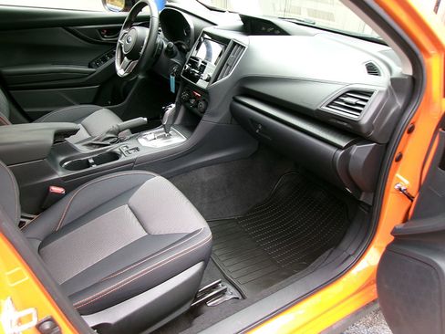 Used 2018 Subaru Crosstrek 2.0i Premium image 10