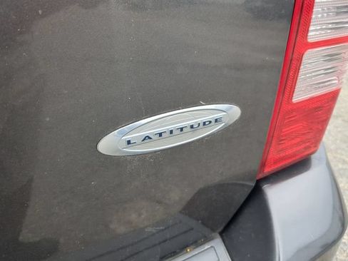 Used 2016 Jeep Patriot Latitude AWD/4WD image 14