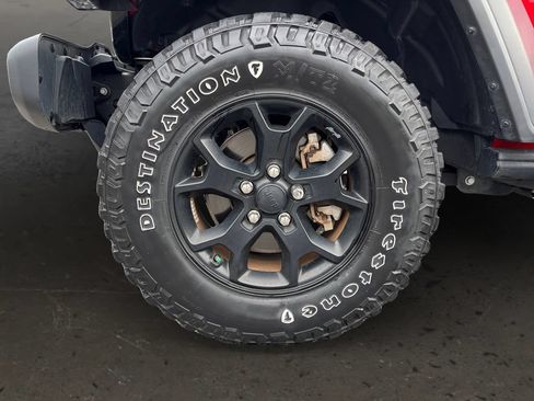 Used 2021 Jeep Wrangler Sport AWD/4WD image 10