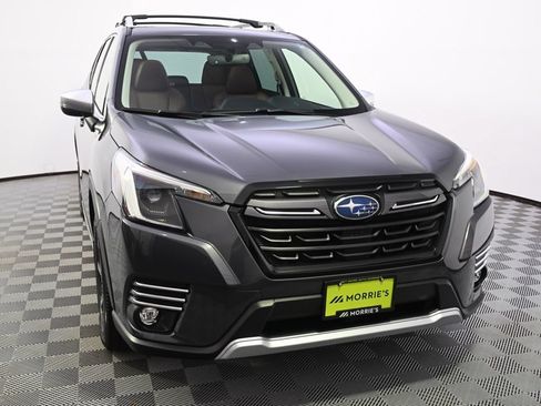 Used 2023 Subaru Forester Touring w/ Popular Package #3 AWD/4WD image 9