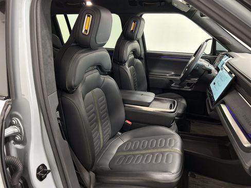 Used 2024 Rivian R1S Adventure AWD/4WD image 24