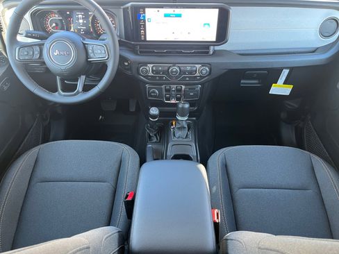 New 2026 Jeep Gladiator Sport image 16