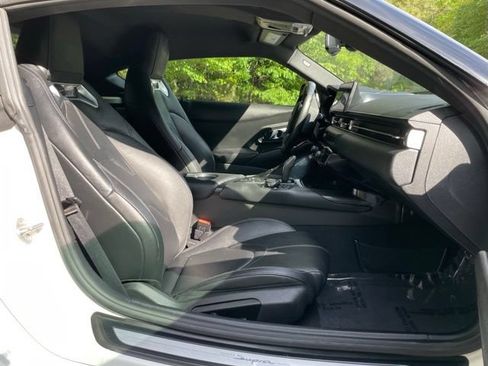 Used 2022 Toyota Supra RWD image 17