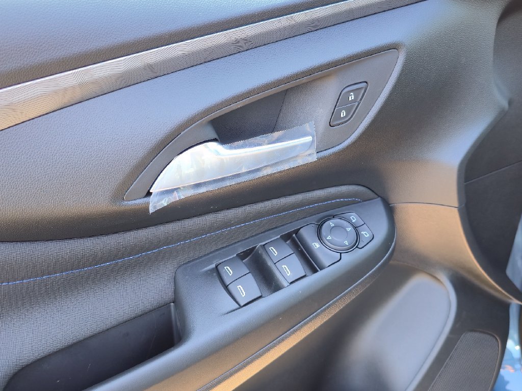 New 2026 Buick Envista Sport Touring w/ Convenience I Package FWD image 21