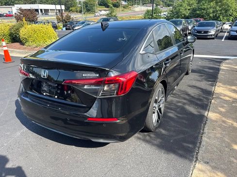 Used 2023 Honda Civic Touring image 5