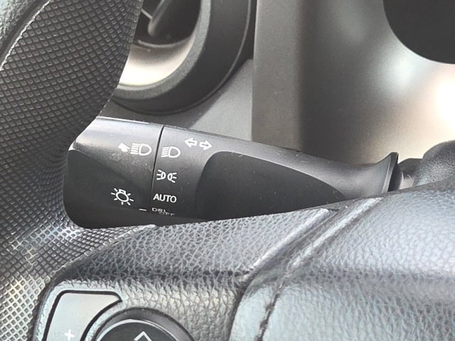 Used 2017 Toyota RAV4 LE w/ Carpet Mat Package FWD image 35