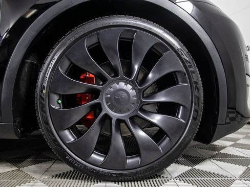 Used 2023 Tesla Model Y Performance AWD/4WD image 43