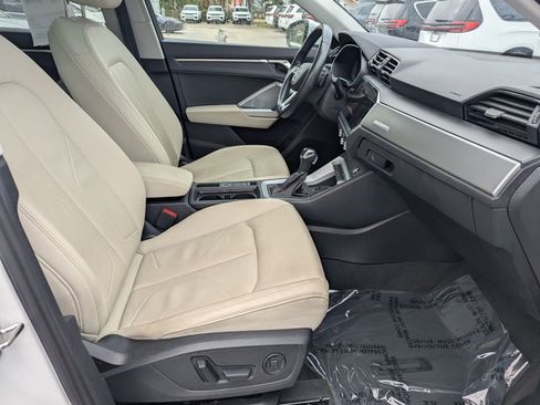 Used 2024 Audi Q3 2.0T Premium image 10