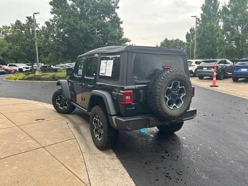 Used 2023 Jeep Wrangler Unlimited Rubicon 4xe w/ Cold Weather Group AWD/4WD image 5