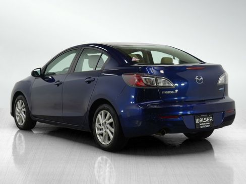 Used 2012 MAZDA MAZDA3 i Touring image 3