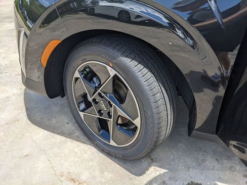 New 2025 Kia Soul EX image 33