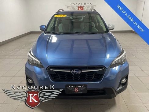Used 2018 Subaru Crosstrek 2.0i Premium w/ Popular Package #2 AWD/4WD image 2