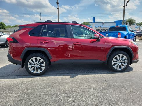 Used 2025 Toyota RAV4 XLE Premium w/ Weather Package FWD image 8
