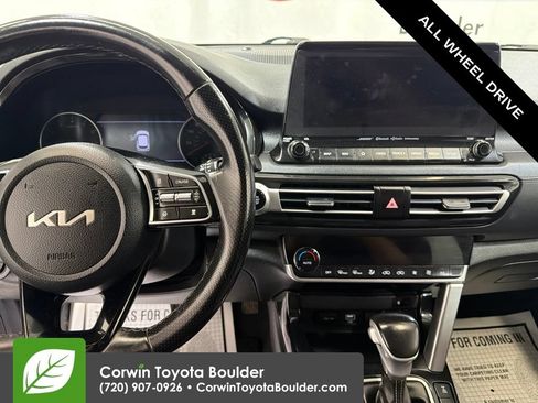 Used 2022 Kia Seltos SX AWD/4WD image 27