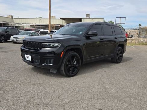 Used 2023 Jeep Grand Cherokee L Laredo AWD/4WD image 6